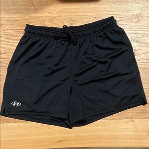 Under Armour Men's Icon Mesh Black Shorts - Size Large